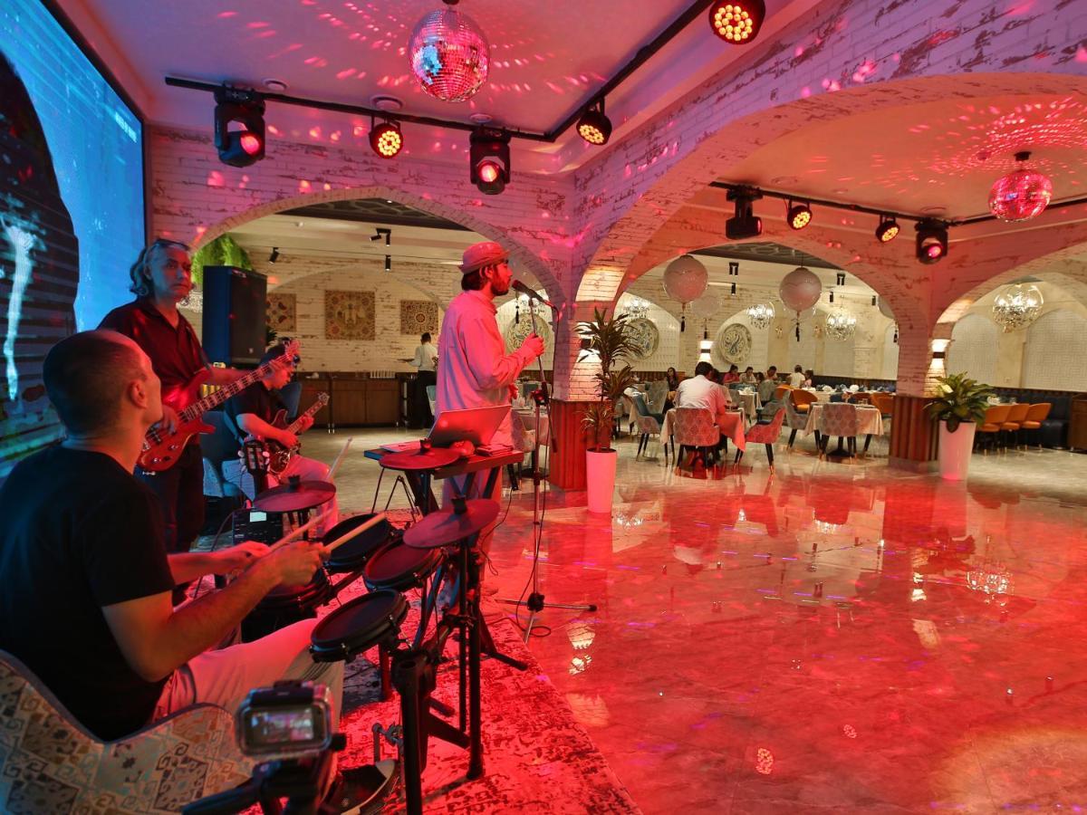 Paradise Plaza Luxury Hotel Buchara Exterior foto